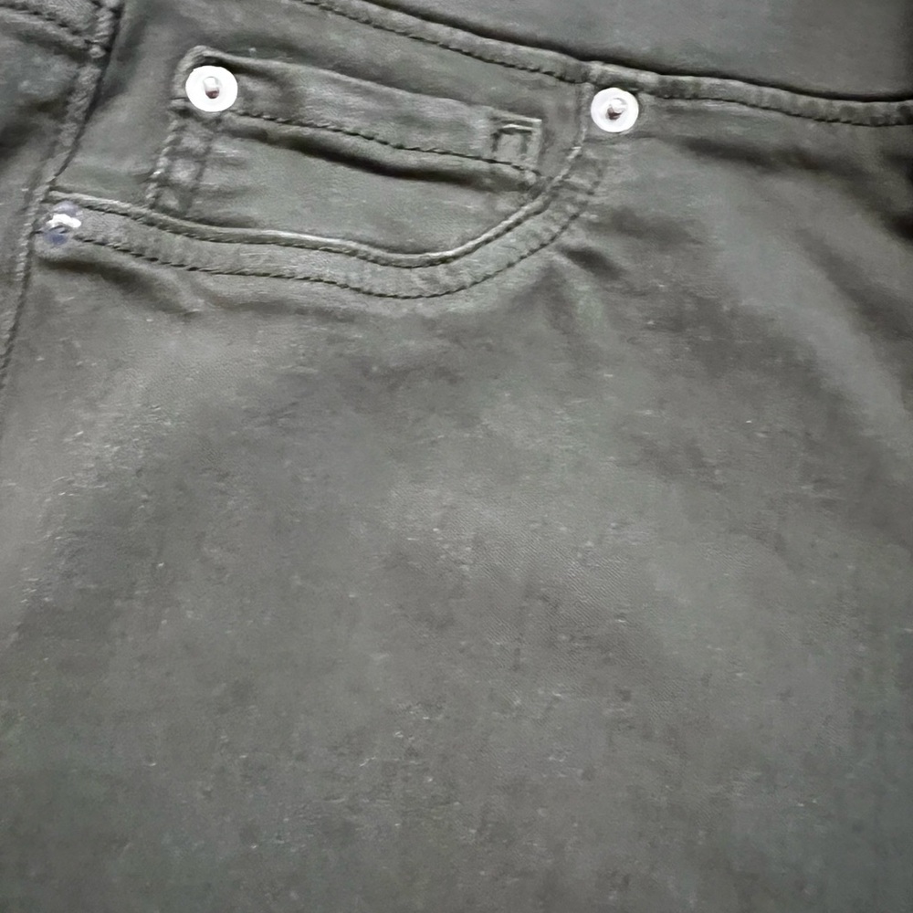 Women’s Pull On Olive Jeggings
